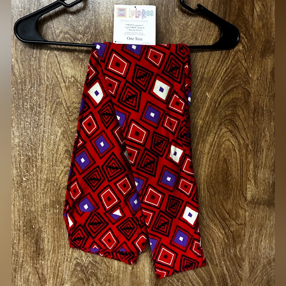 LuLaRoe Red Geometric Diamond One Size Leggings